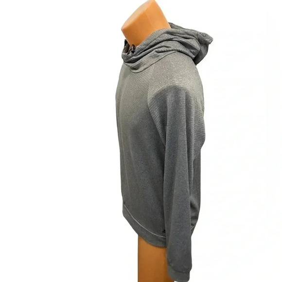 Skechers Cowell Neck Pullover Size Med Like new condition. Bungie hood pulls. - Picture 3 of 10